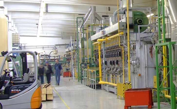 廣西模板廠家生產(chǎn)車間